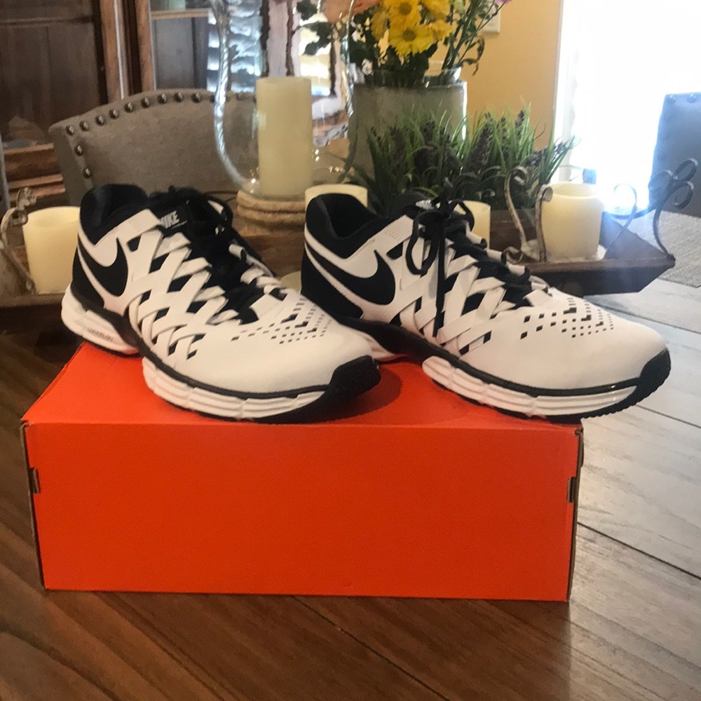 Nike Lunar Fingertrap TR - New - 11.5 Ex Wide